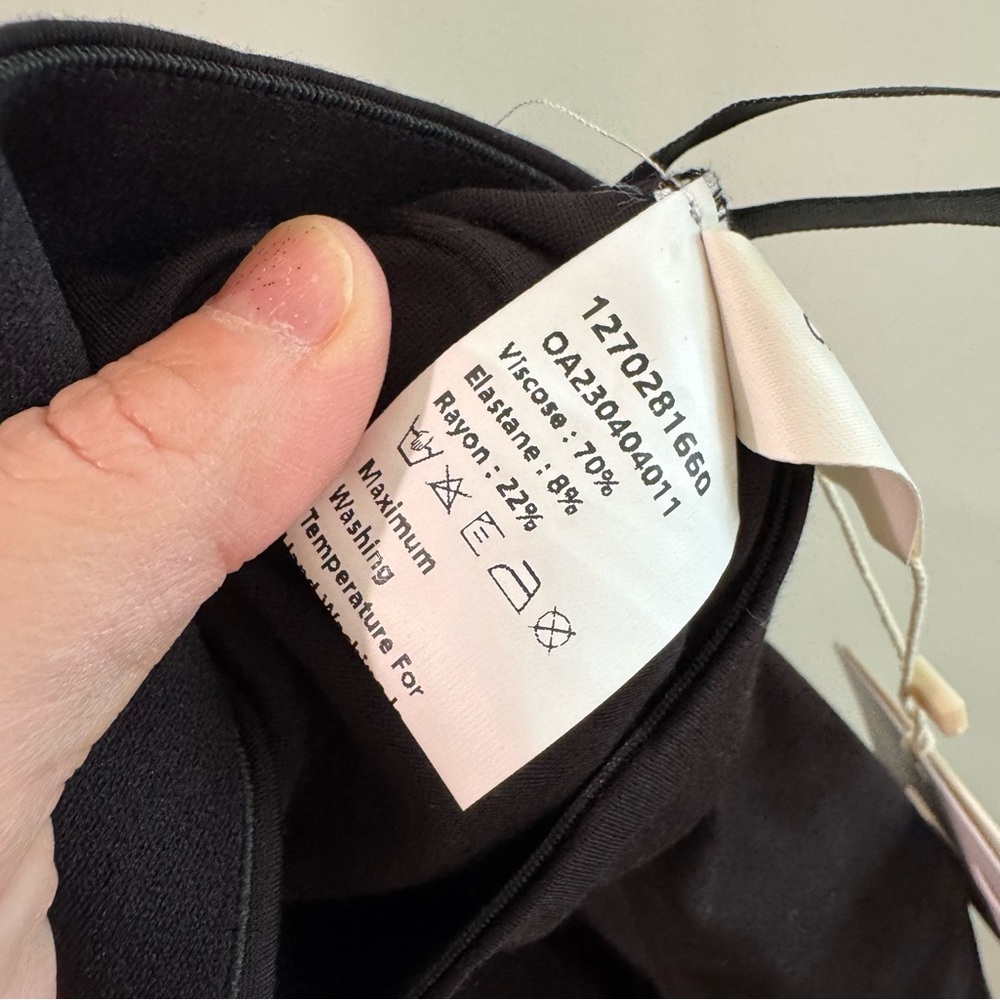 NWT Commense Black Leisure Slit Straight Leg Pants Small - Picture 10 of 10